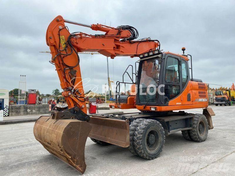 Doosan DX160W Колесни екскаватори