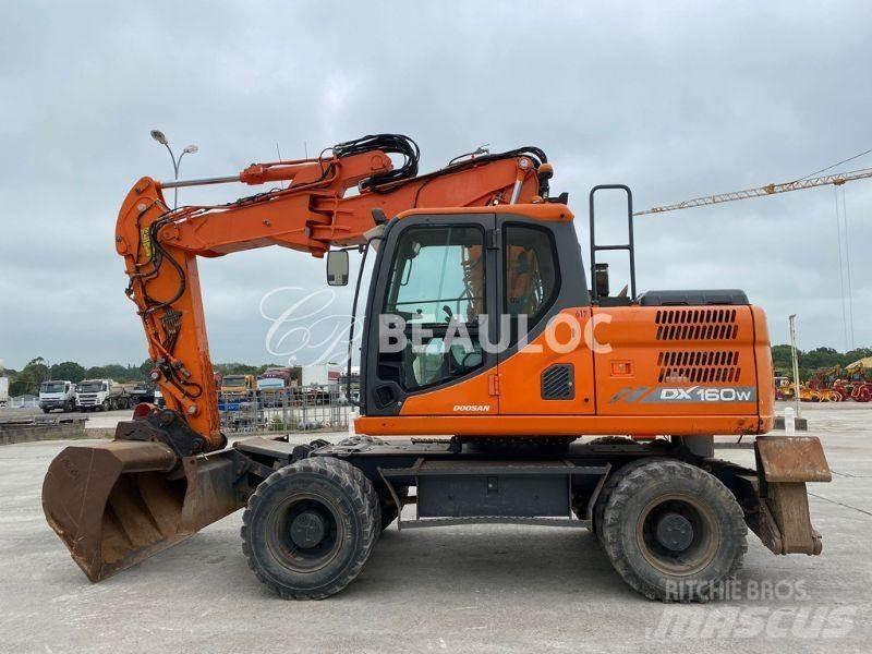 Doosan DX160W Колесни екскаватори