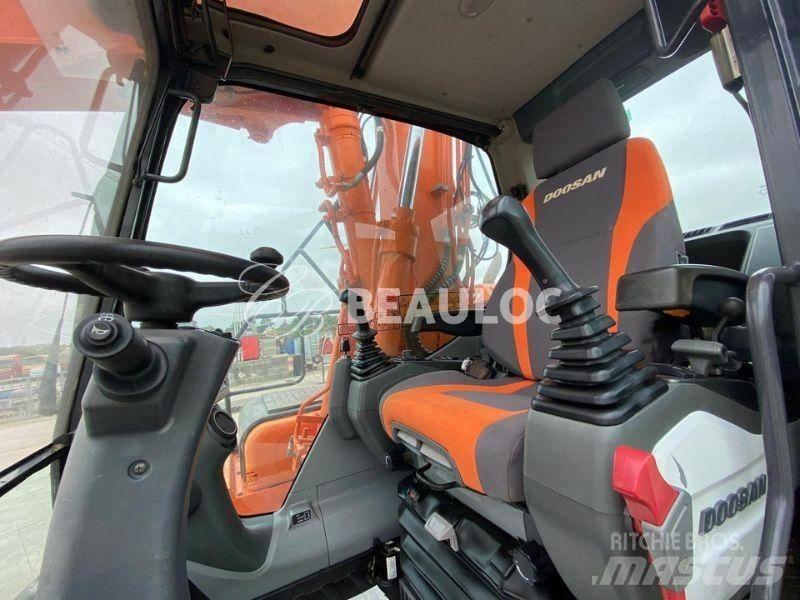 Doosan DX160W Колесни екскаватори