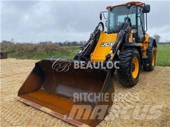 JCB 411 Колесни товарачи