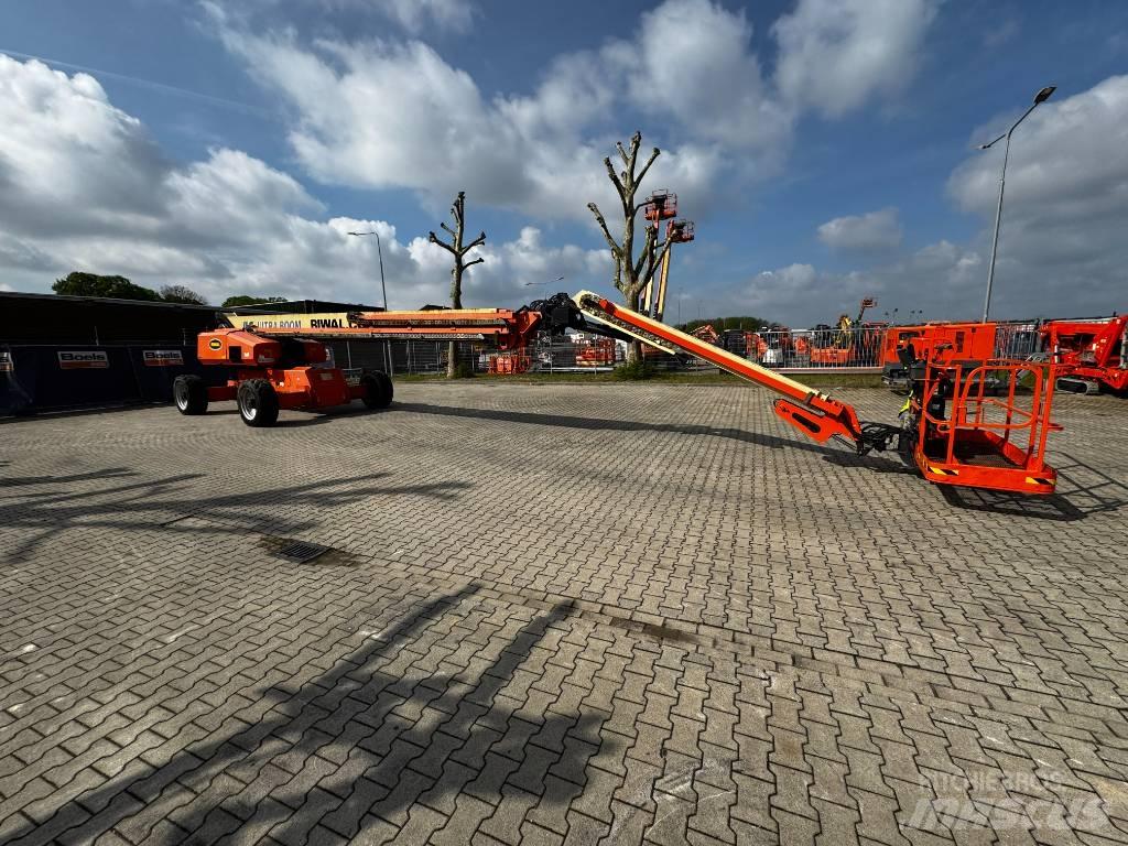 JLG 1500SJ Телескопични повдигачи

