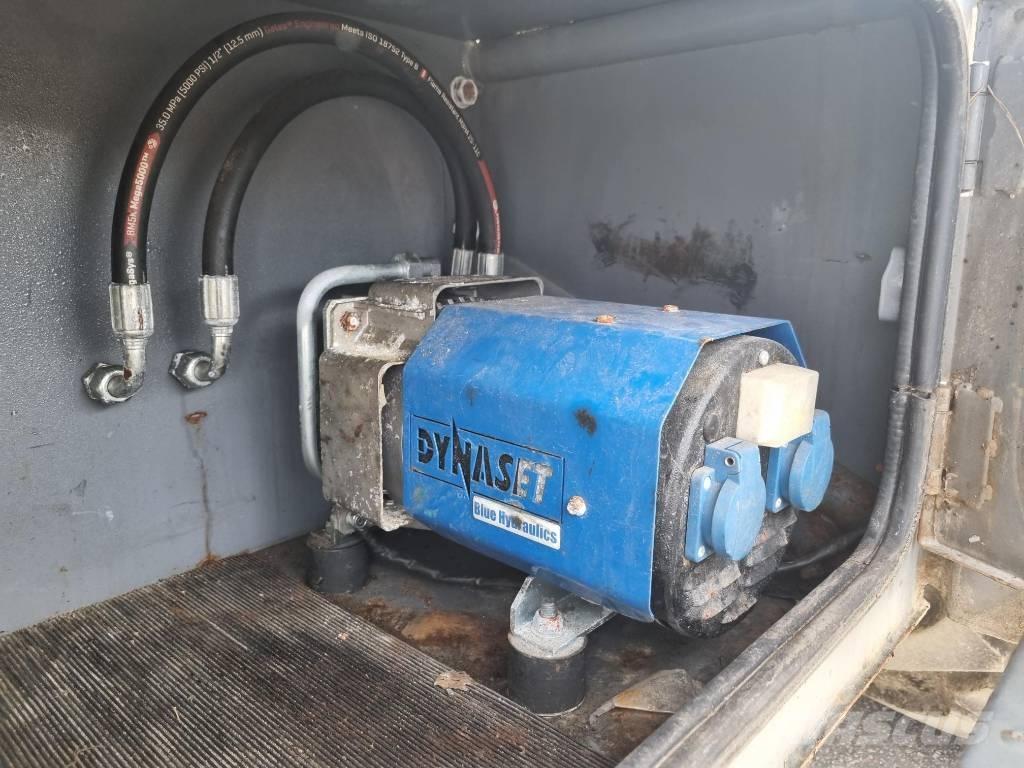 Take-Job TB295W-4 Колесни екскаватори