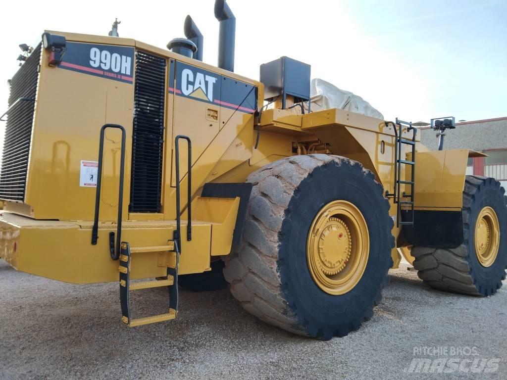 CAT 990 H Колесни товарачи
