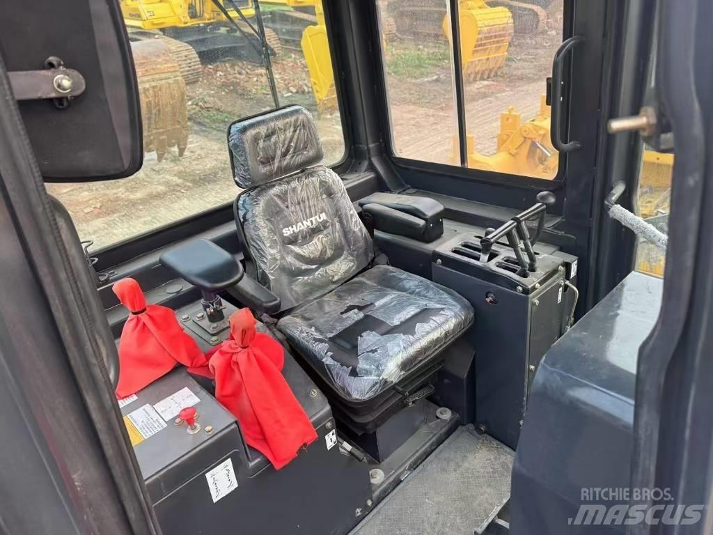 Shantui SD 22 Верижни булдозери
