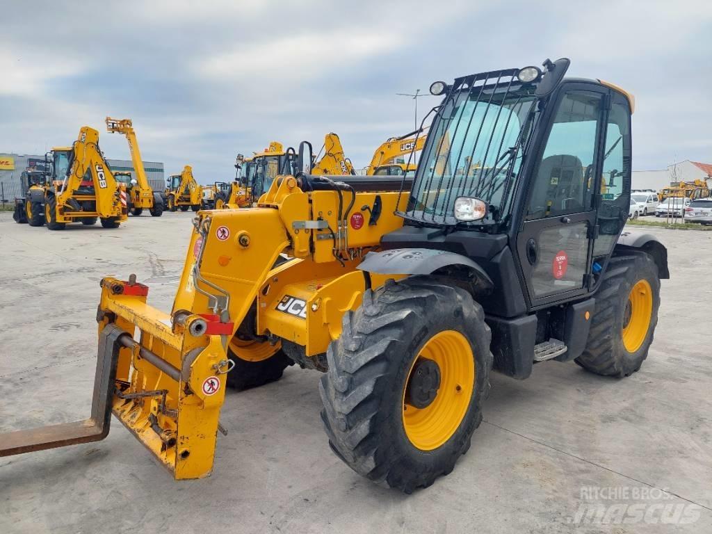 JCB 535-95 Телескопични товарачи