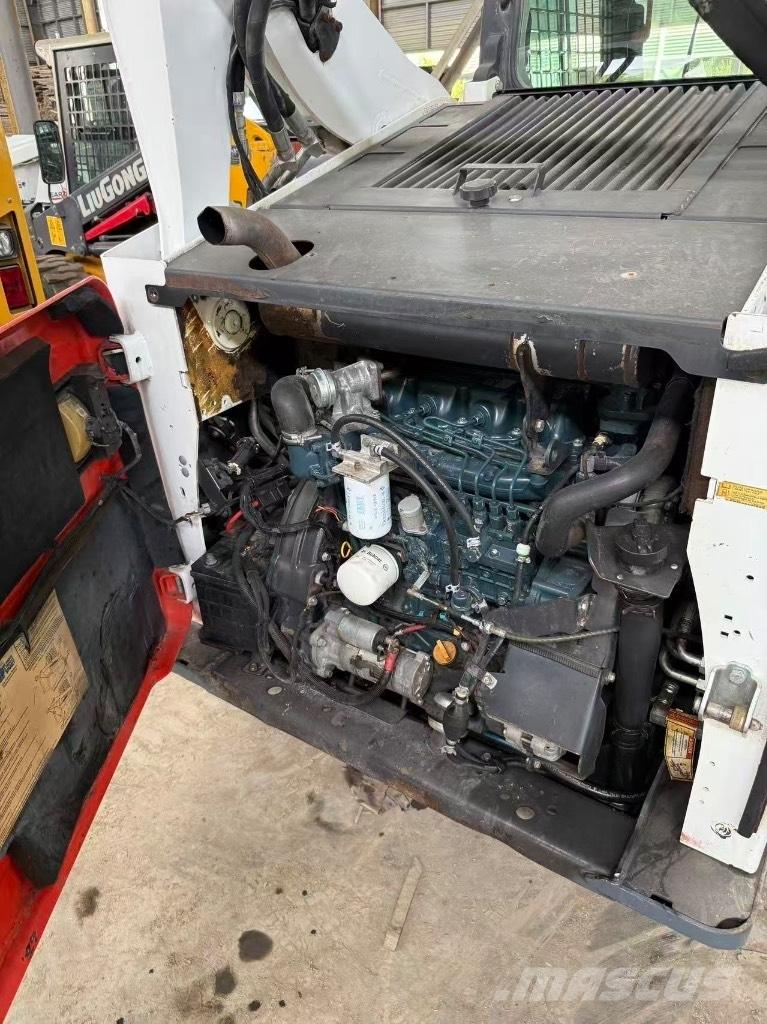 Bobcat S 770 Мини товарачи
