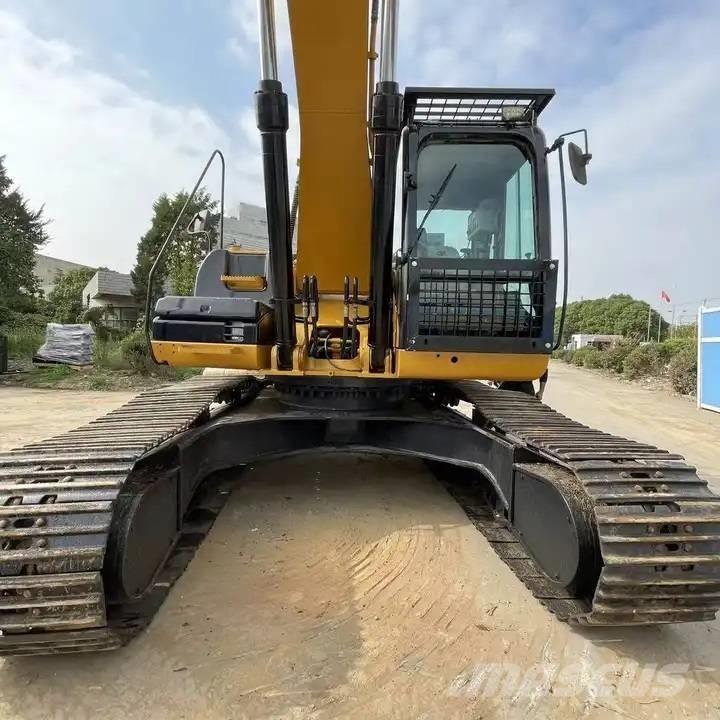CAT 330D2 Верижен екскаватор