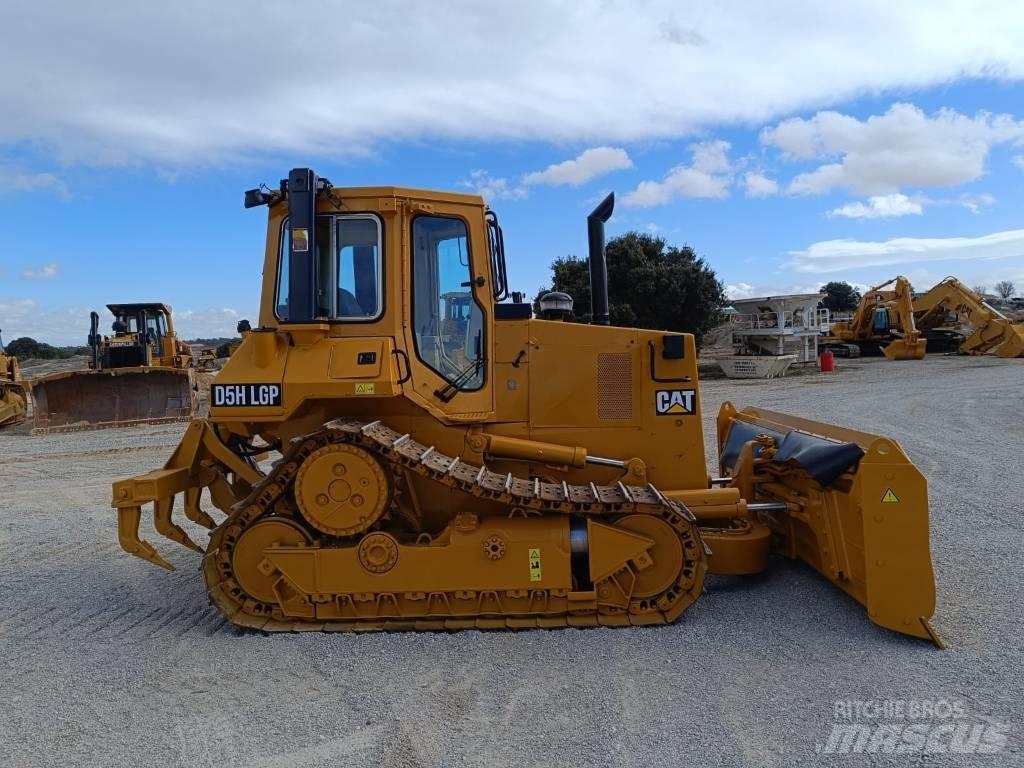 CAT D5H Верижни булдозери
