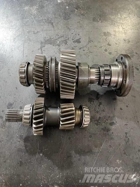 Fendt 500 PTO GEARS Предаване