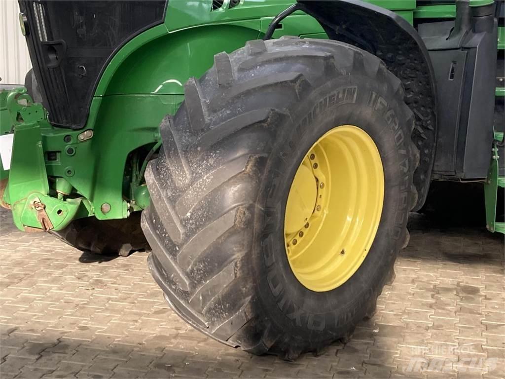 John Deere 7260R Трактори