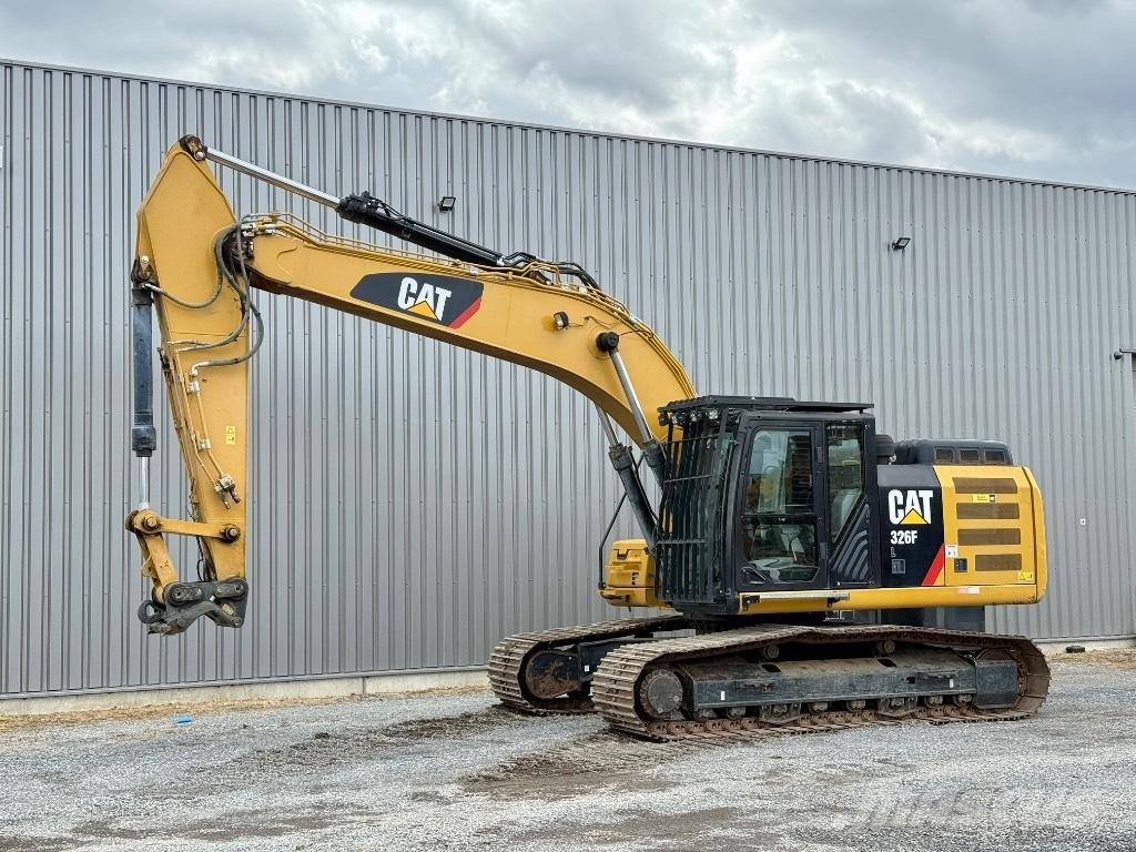 CAT 326 F L Верижен екскаватор