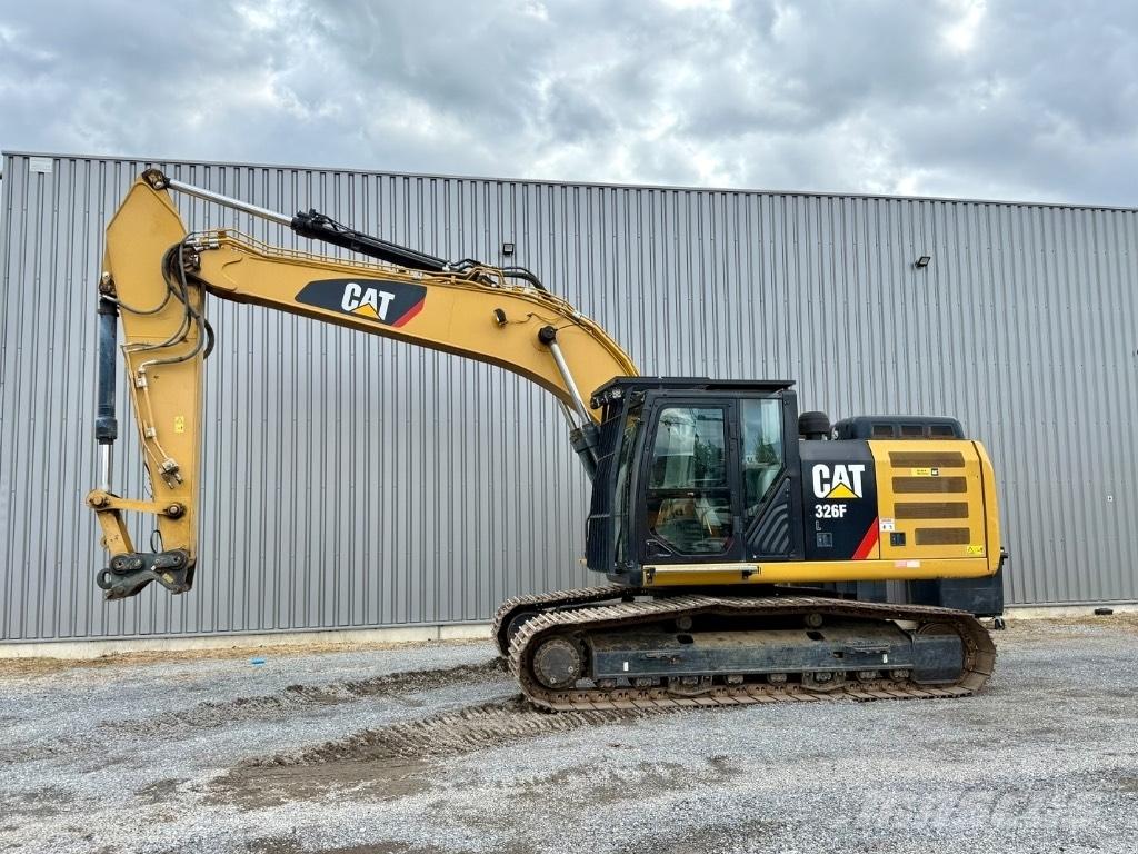 CAT 326 F L Верижен екскаватор