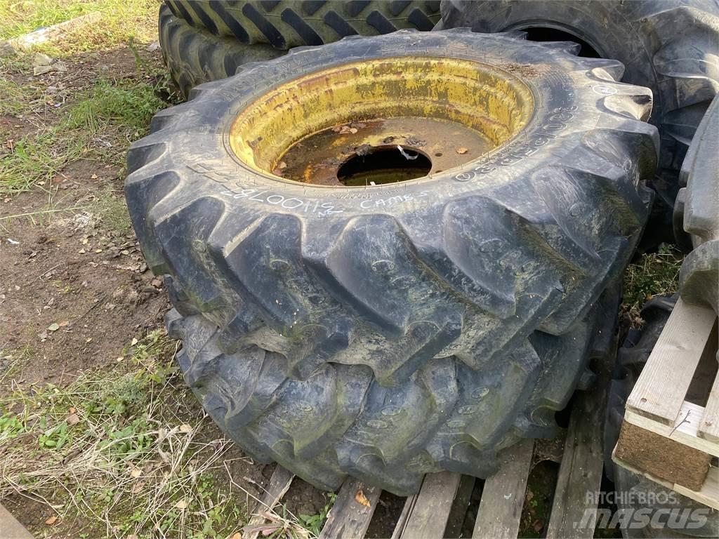  380/85R30 Колелета/Гуми