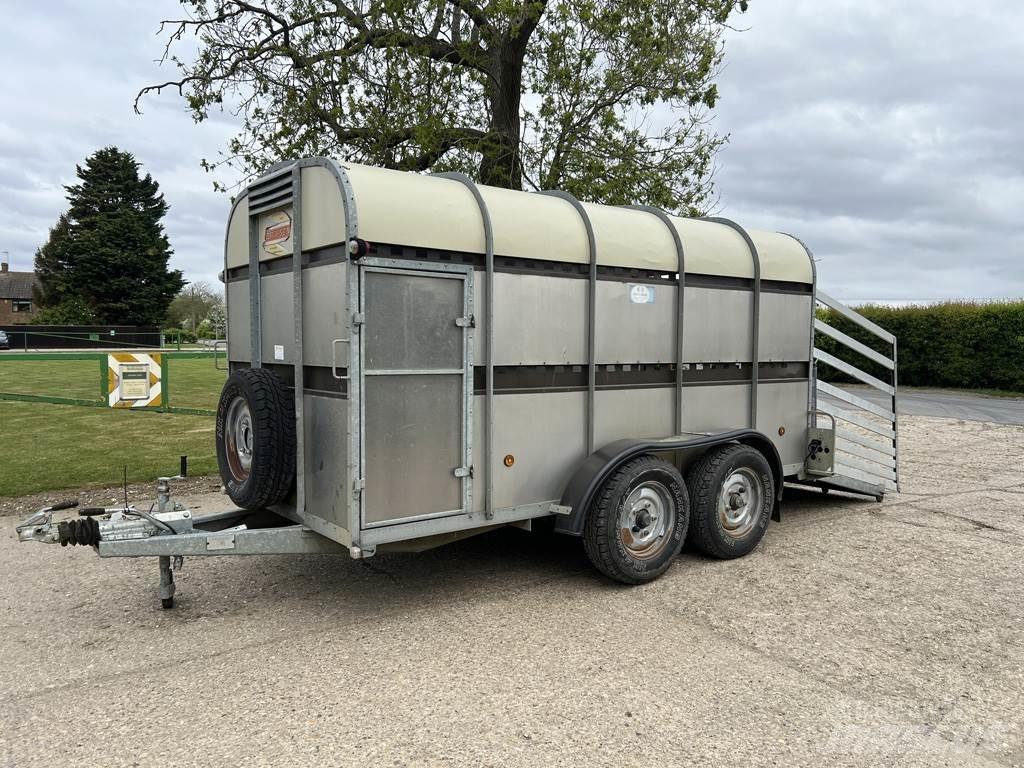 Bateson 48LT Напоителни системи