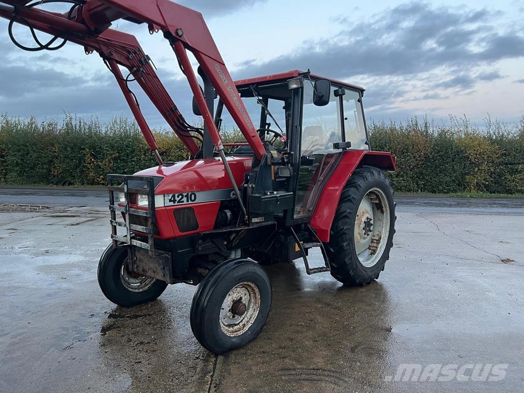 CASE 4210 Трактори