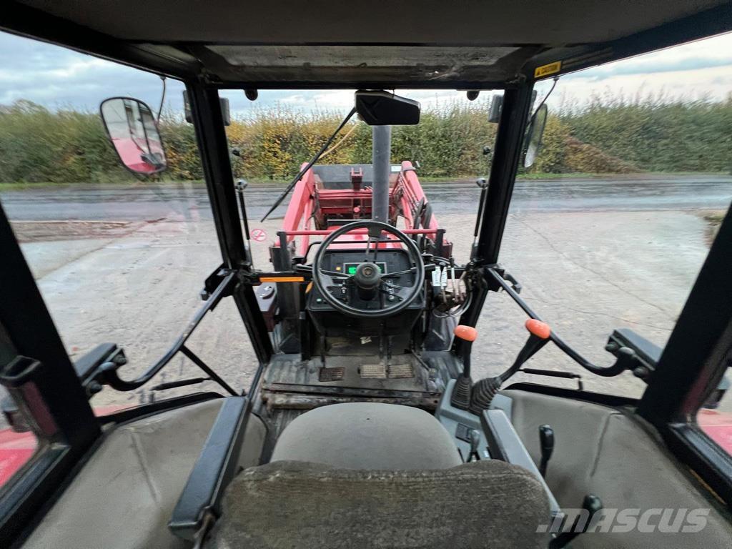 CASE 4210 Трактори