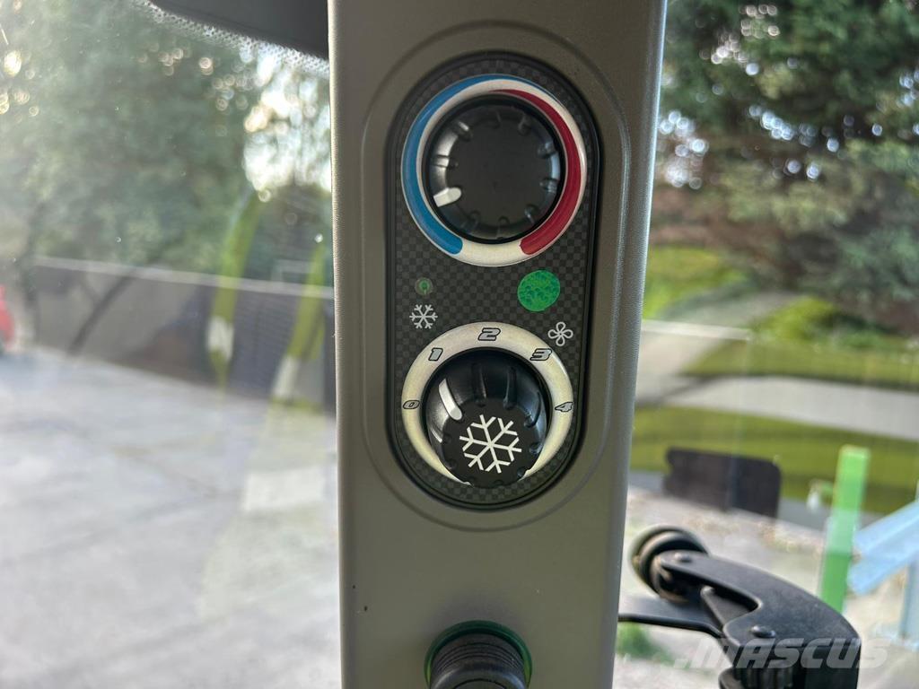 CASE FARMALL 95A Трактори