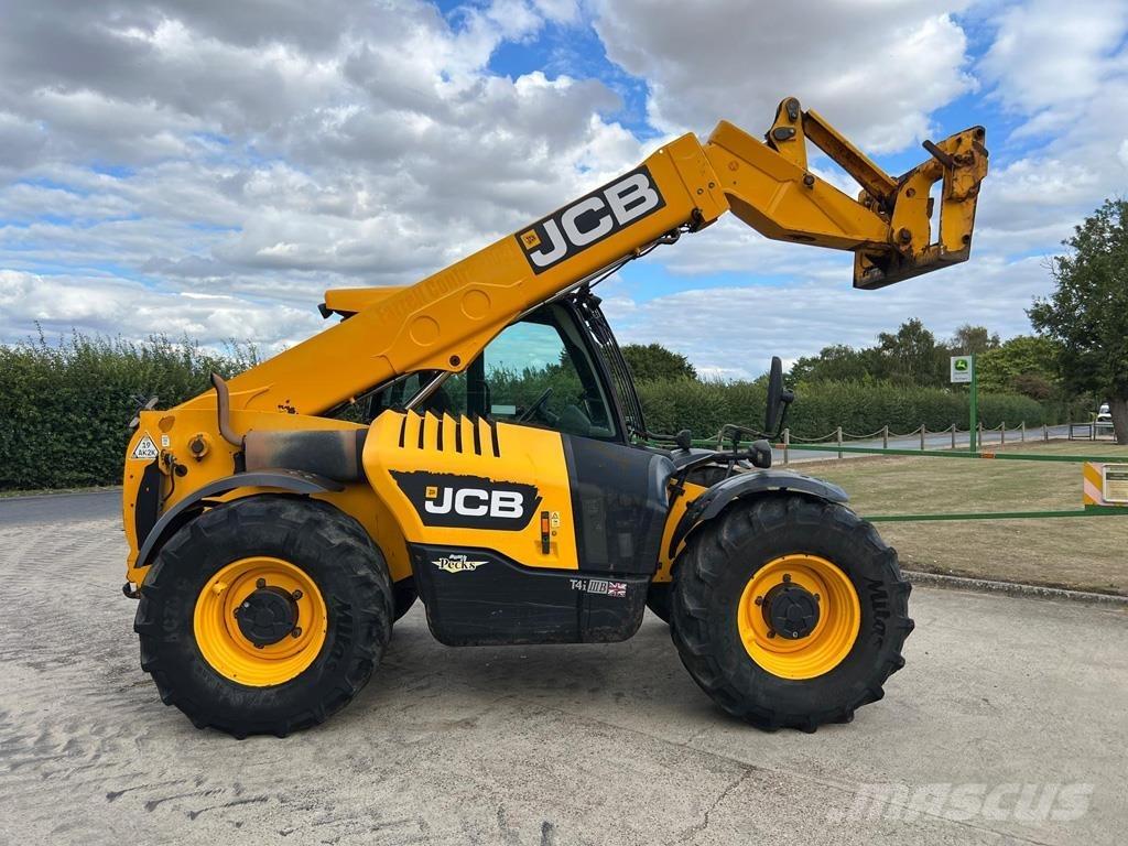 JCB 541-70 Телескопични товарачи за селското стопанство