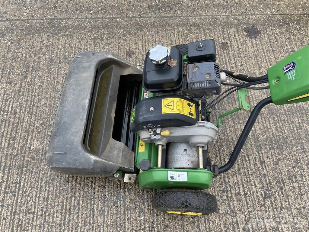 John Deere 220C Селскостопанство - Други