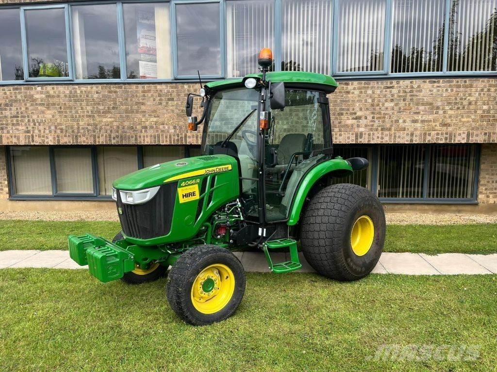 John Deere 4066R Компактни трактори