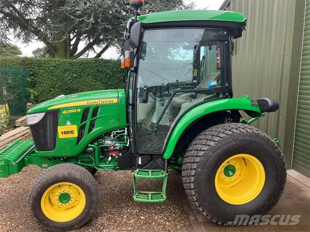 John Deere 4066R Компактни трактори