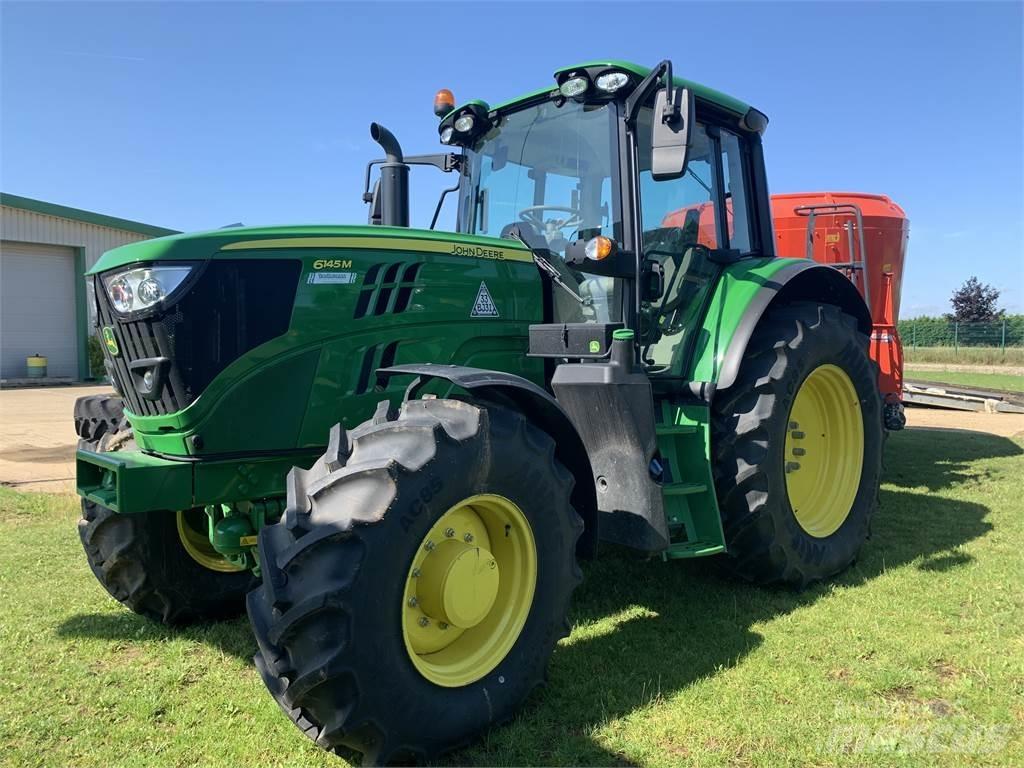 John Deere 6145M Трактори