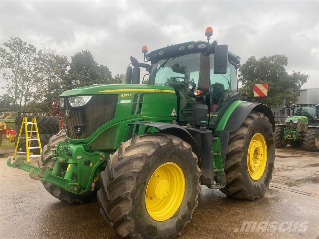 John Deere 6250R Трактори