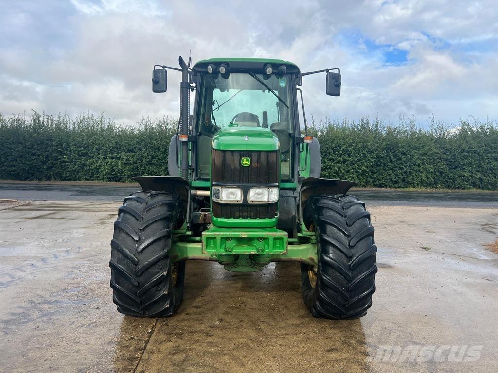 John Deere 6620 Трактори