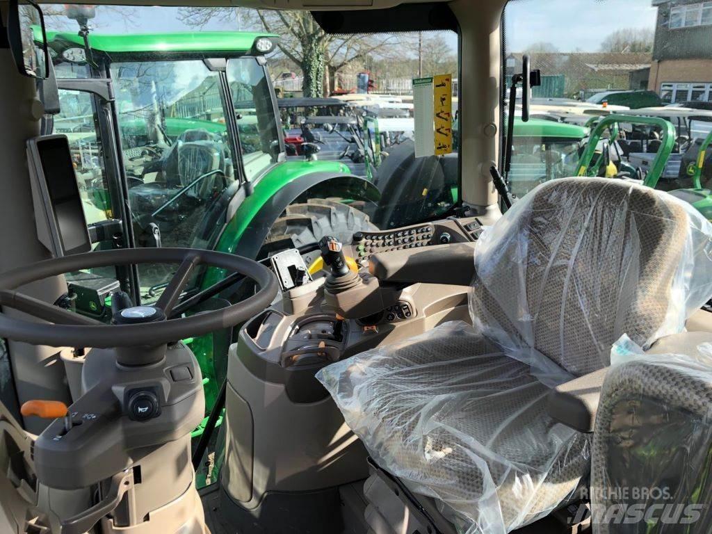 John Deere 6R130 Трактори