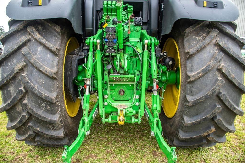 John Deere 6R155 Трактори