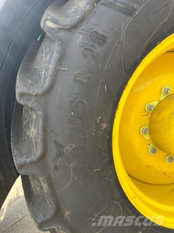John Deere 6R185 Трактори