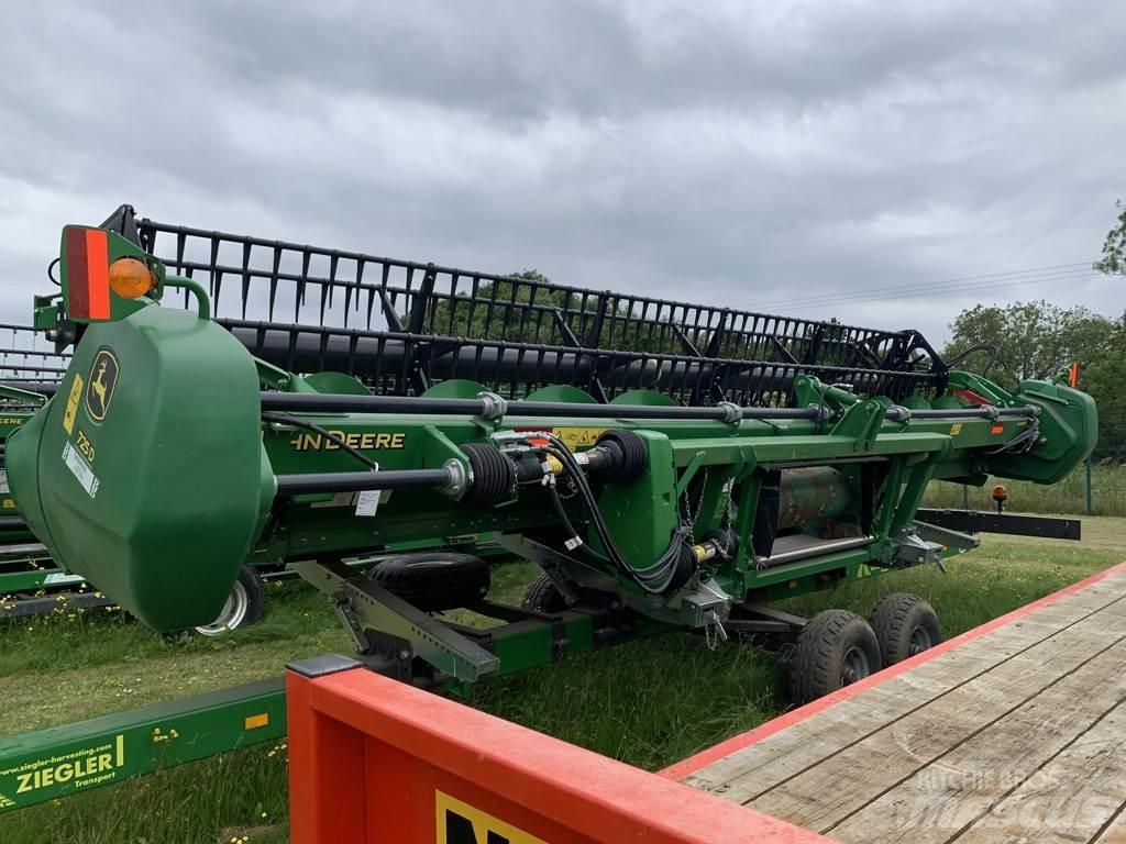 John Deere 725D Комбайни