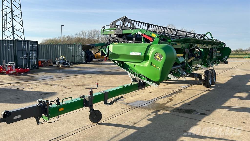 John Deere 730X Комбайни