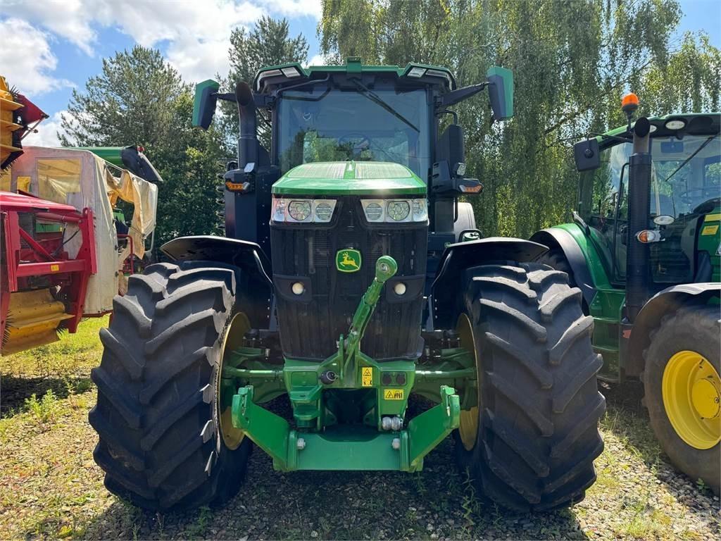 John Deere 7R330 Трактори