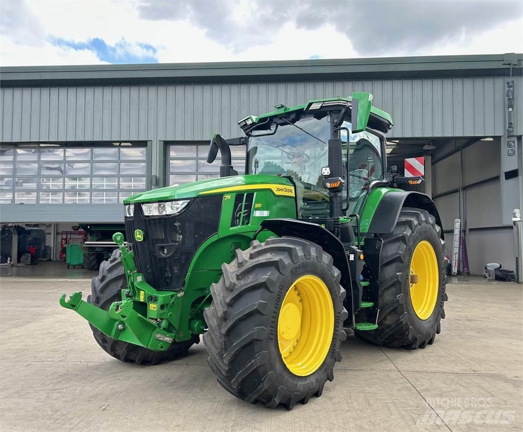 John Deere 7R330 Трактори