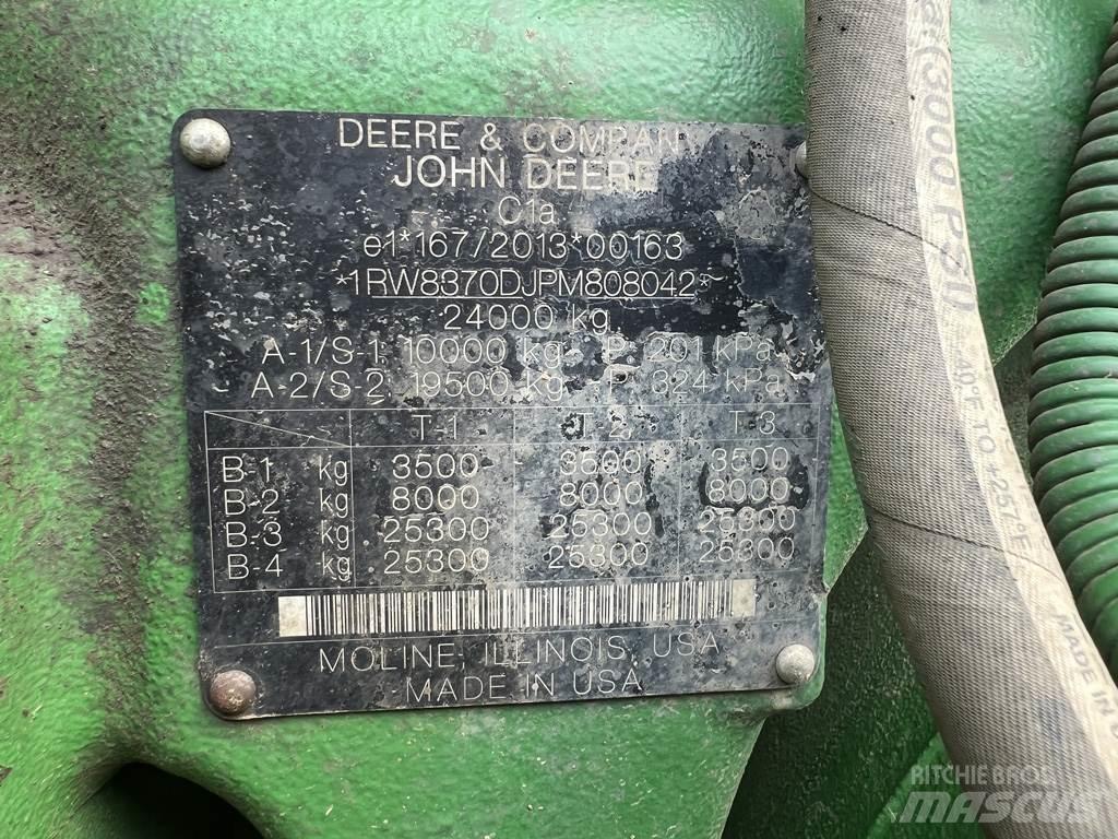 John Deere 8RX370 Трактори