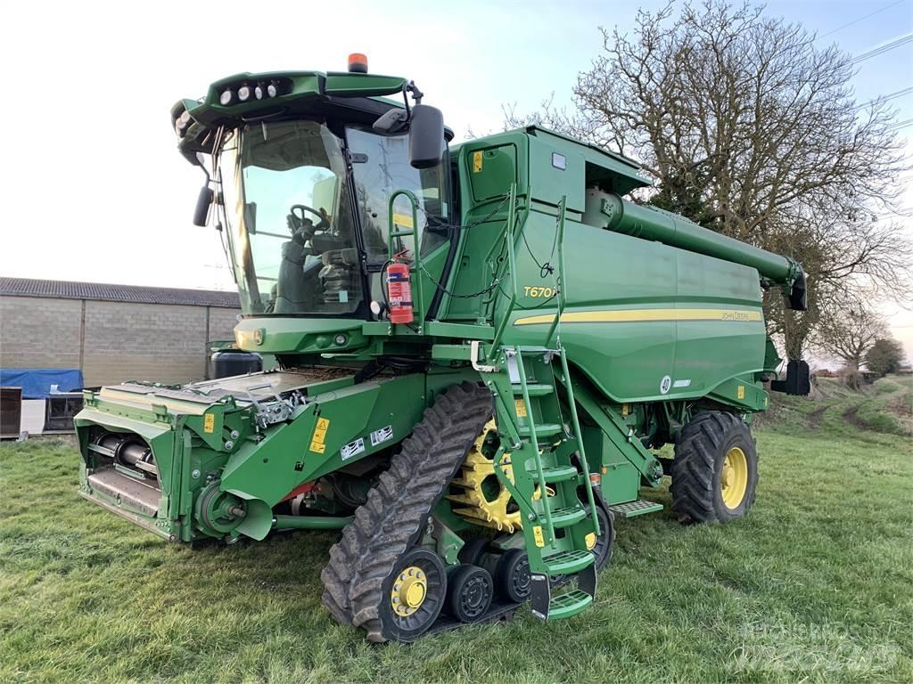 John Deere T670 Комбайни