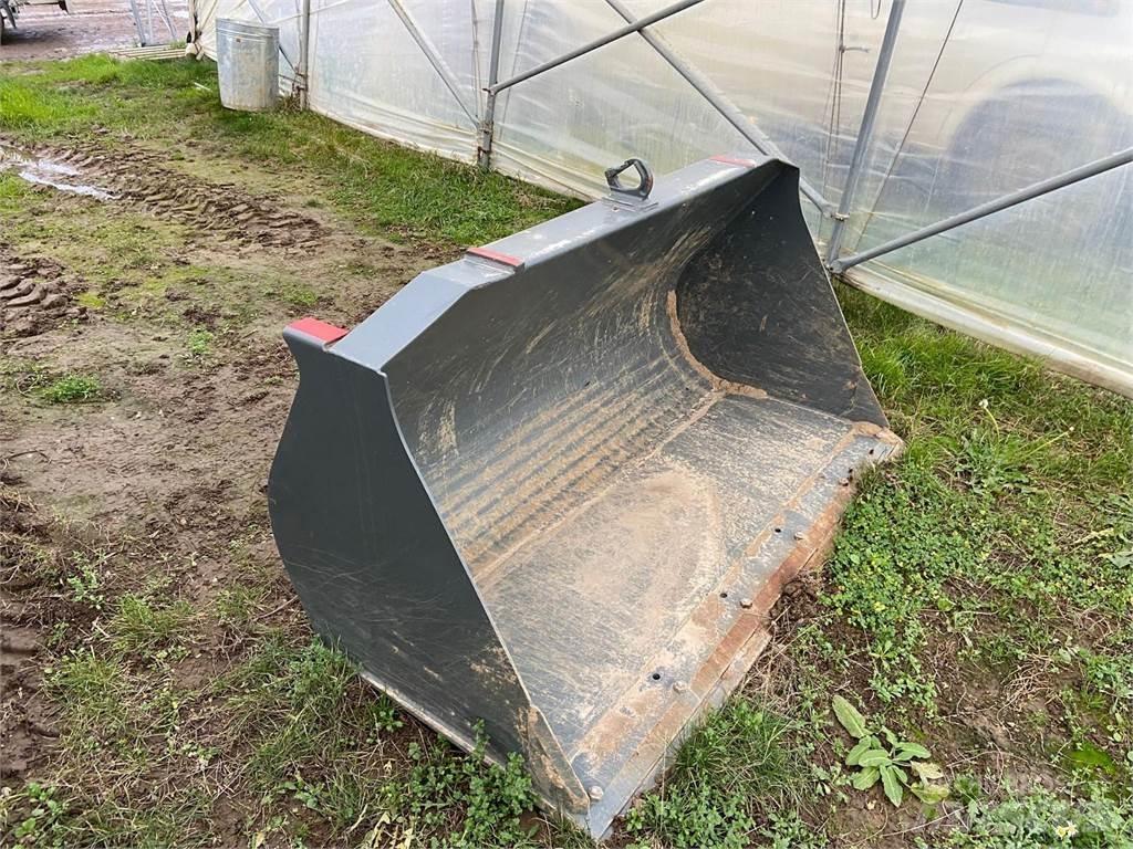 Kramer 1600MM Кофи