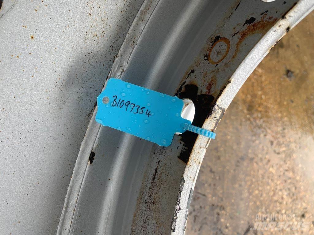 Kramer 500/70R24 Колелета/Гуми