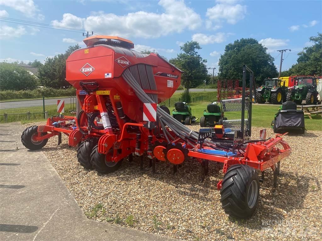 Kuhn MEGANT 602R Редосеялки