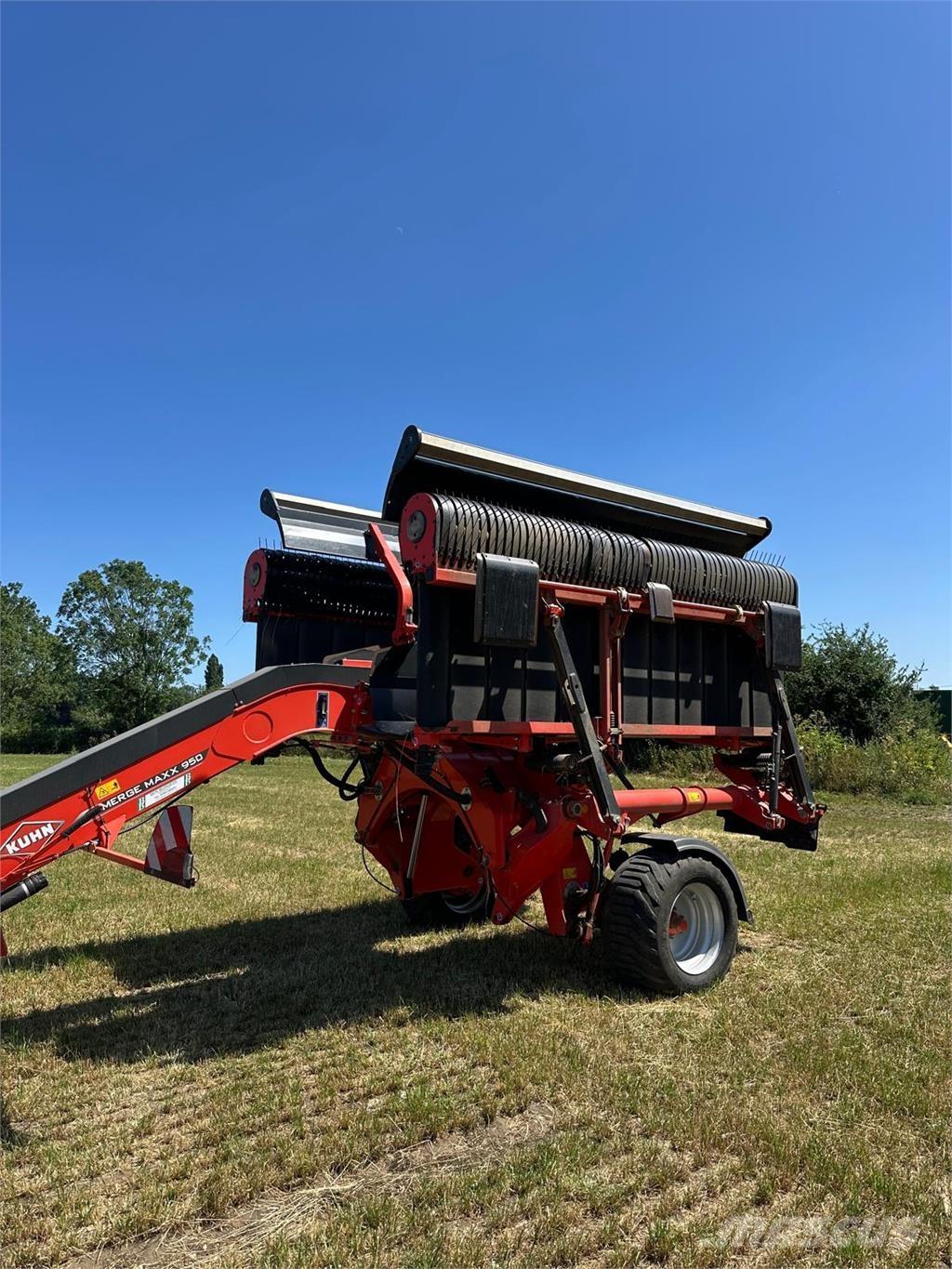 Kuhn MERGEMAXX950 Стъблорезачки