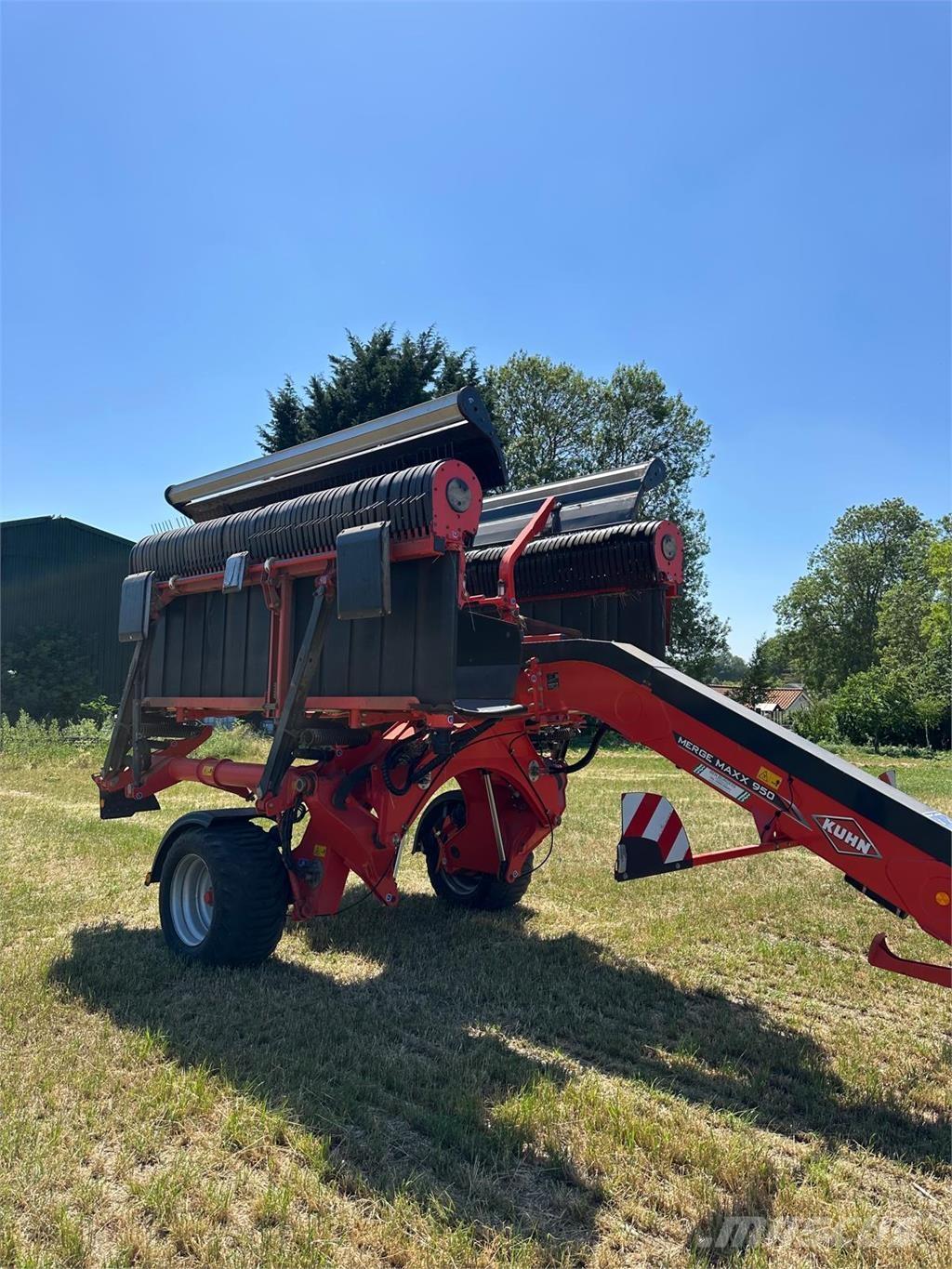 Kuhn MERGEMAXX950 Стъблорезачки