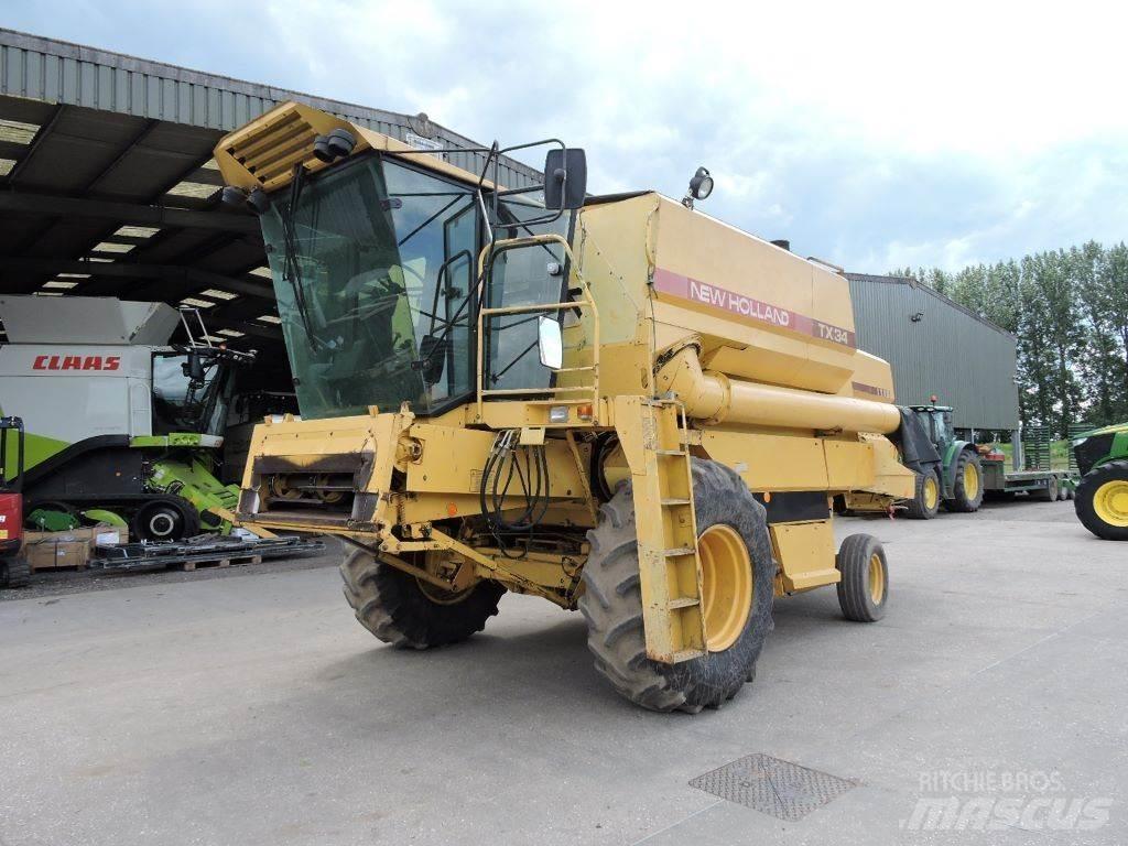 New Holland TX34 Комбайни