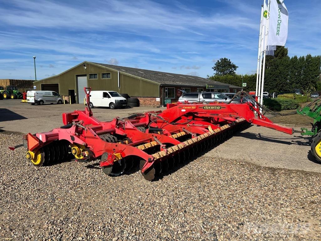 Väderstad CR925 Стандартни плугове