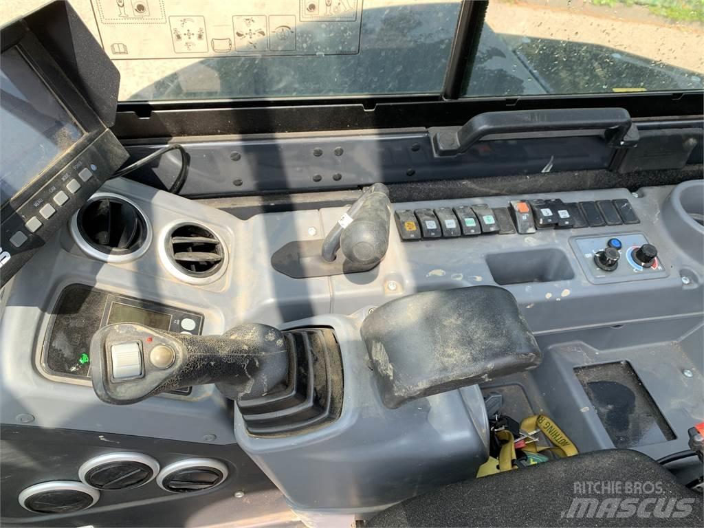 Yanmar SV60-B Средни екскаватори 7т - 12т