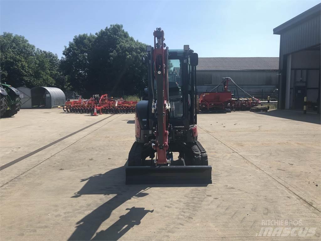 Yanmar VIO26-6 Средни екскаватори 7т - 12т