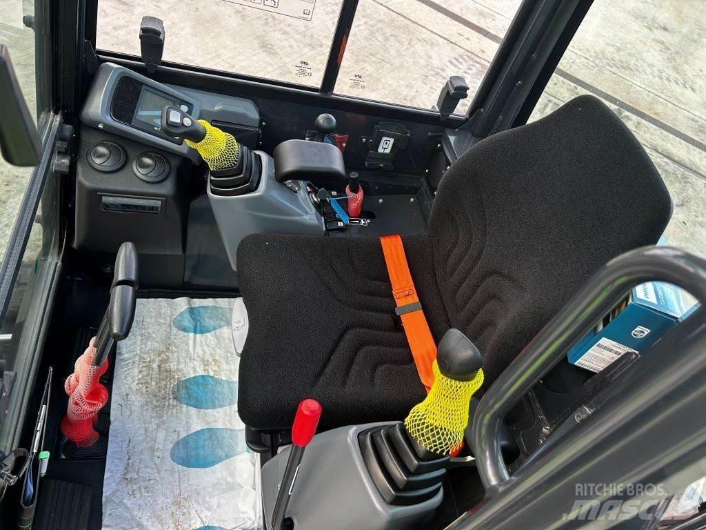 Yanmar VIO26-6 Средни екскаватори 7т - 12т
