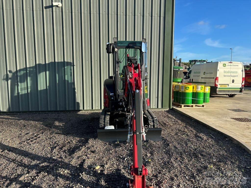 Yanmar VIO26-6 Средни екскаватори 7т - 12т
