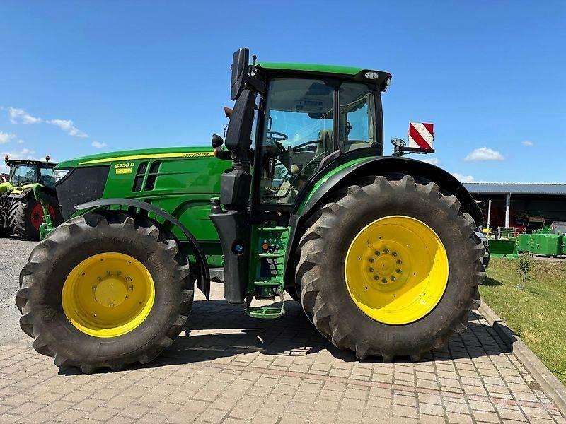 John Deere 6250R Трактори