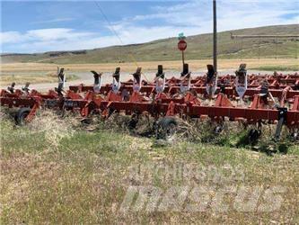 Case IH 1820 Култиватори за редови култури
